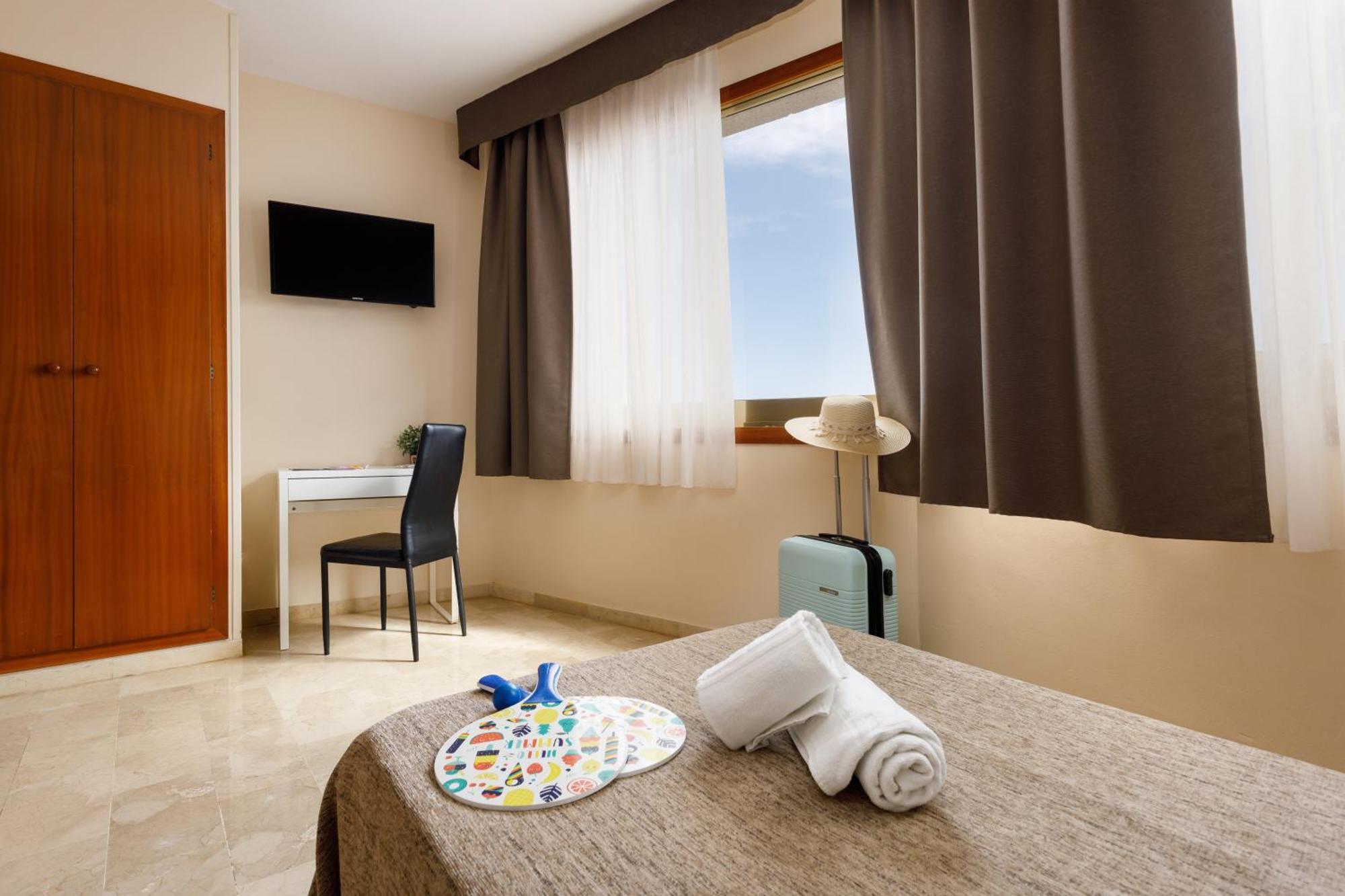 Hotel Alguer ラメトリャ・デ・マール エクステリア 写真