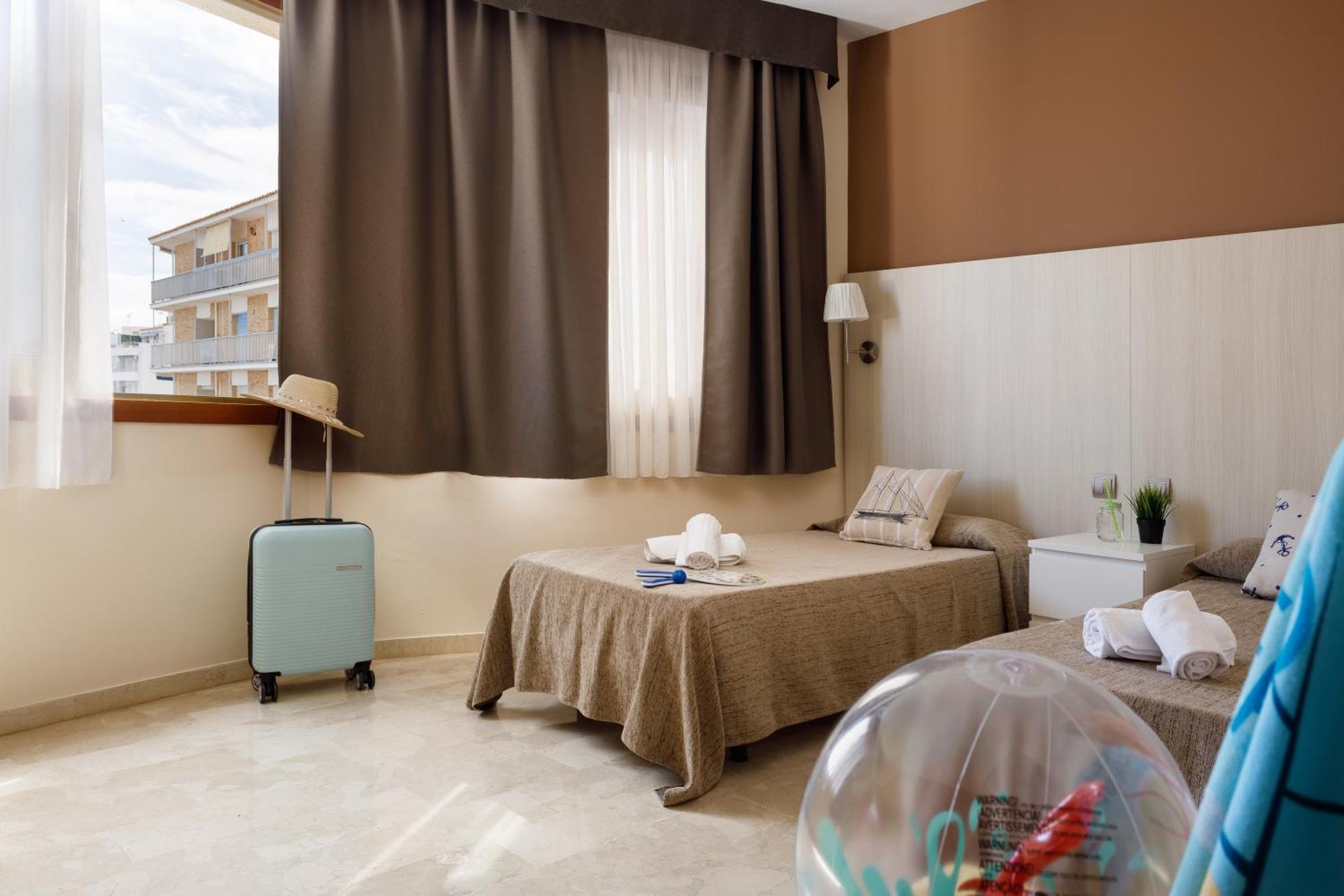 Hotel Alguer ラメトリャ・デ・マール エクステリア 写真